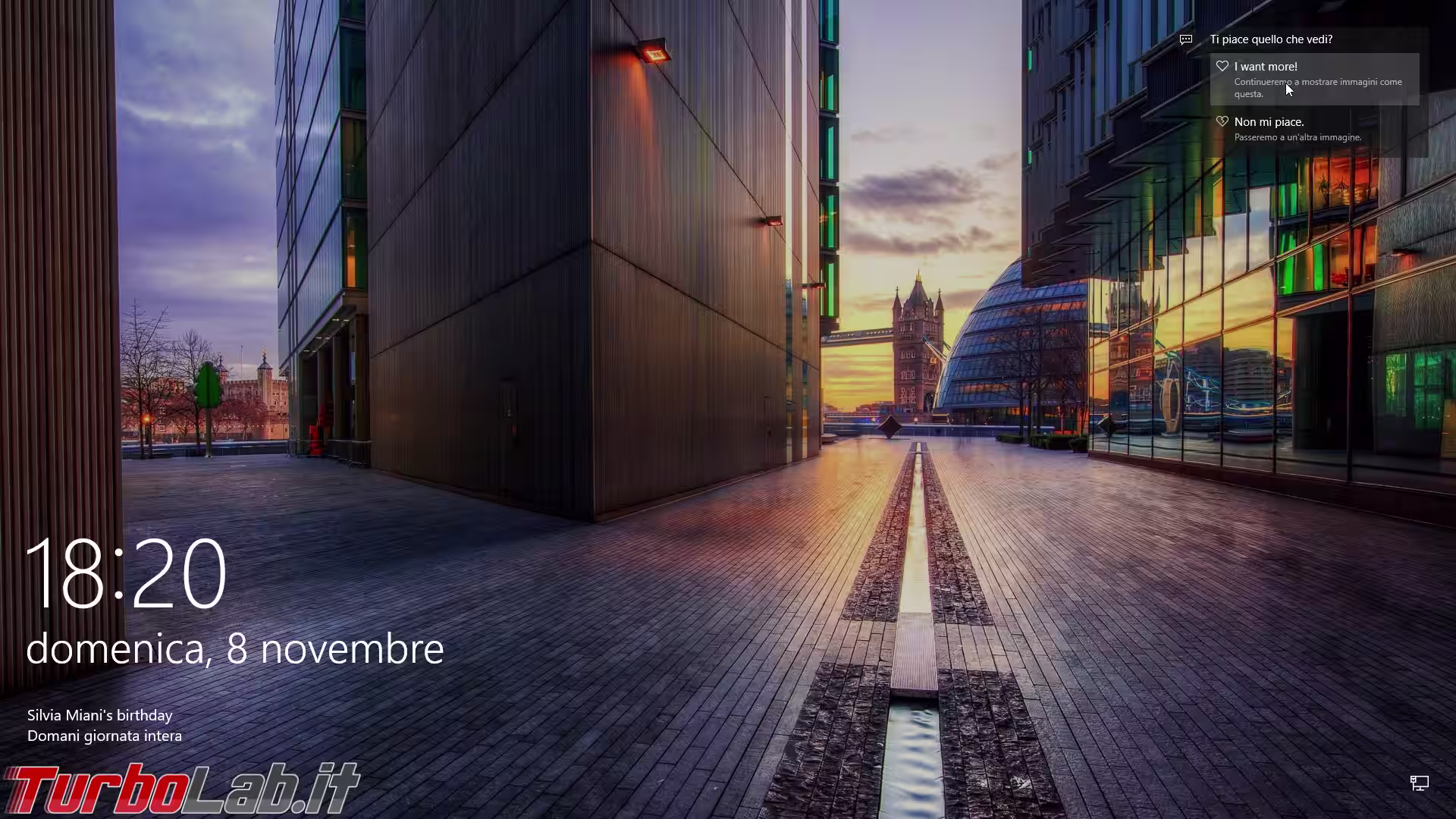 schermata di blocco windows spotlight contenuti in evidenza