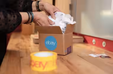 eBay migliora la logistica per stare al passo con Amazon