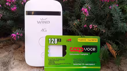 Router/hotspot mobile Wind 4G ZTE MF90: come utilizzare la SIM di qualsiasi operatore (Vodafone, TIM, 3, Tiscali, Fastweb, Coop Voce, Iliad, ho. mobile)