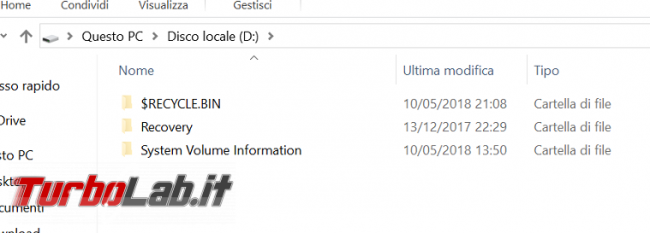 Aggiornamento Windows 10 crea nuovo disco (partizione) spazio esaurimento: posso eliminare / nascondere? È errore?