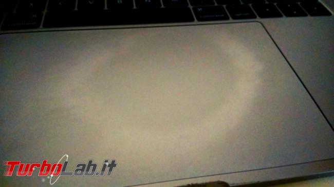 Cerchio (alone tondo) touchpad MacBook: cosa fare? - cerchio su touchpad macbook