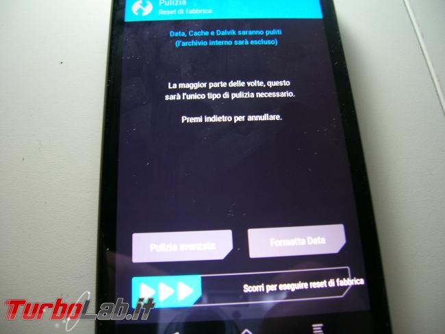 Come disinstallare LineageOS, OmniROM, Resurrection Remix ecc. ripristinare versione originale Android backup Nandroid creato TWRP