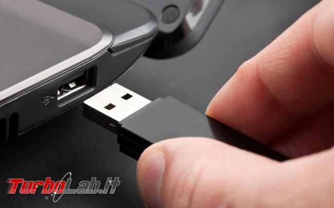 Come installare Windows 11 Windows 10 chiavetta USB, disco memoria SSD esterna: guida completa (video) - usb connect drive notebook