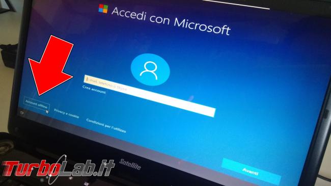 Guida: come installare Windows 10 senza account Microsoft (utente locale, offline), quando opzione non si vede - IMG_20190825_102420