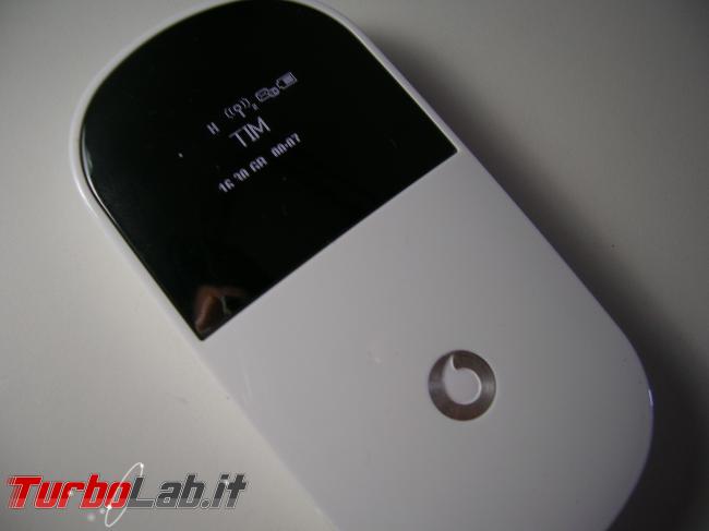 Router 3G Vodafone Mobile Wi-Fi R205: come utilizzare SIM qualsiasi operatore (TIM, Wind, 3 Tre, Tiscali, Fastweb)