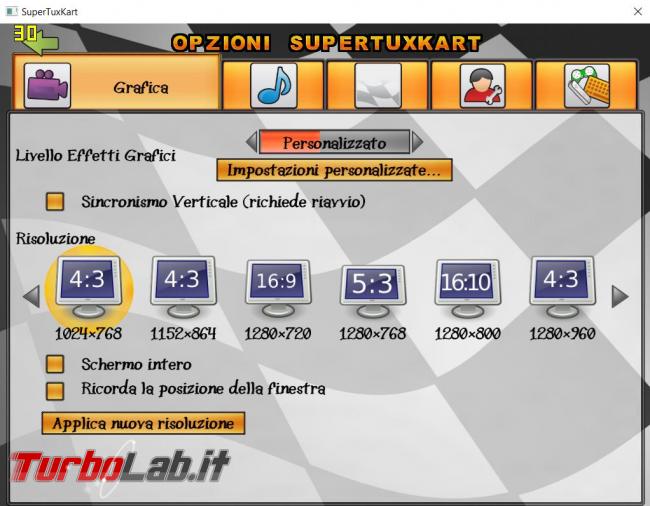 Scendi pista corri SuperTuxKart