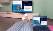 Notebook e TV sala miracast da windows