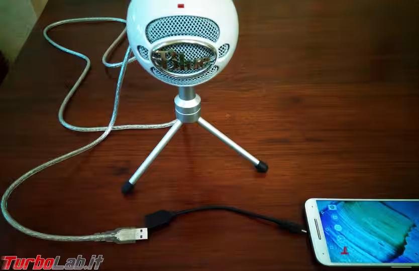 Immagine 7 smartphone e microfono USB
